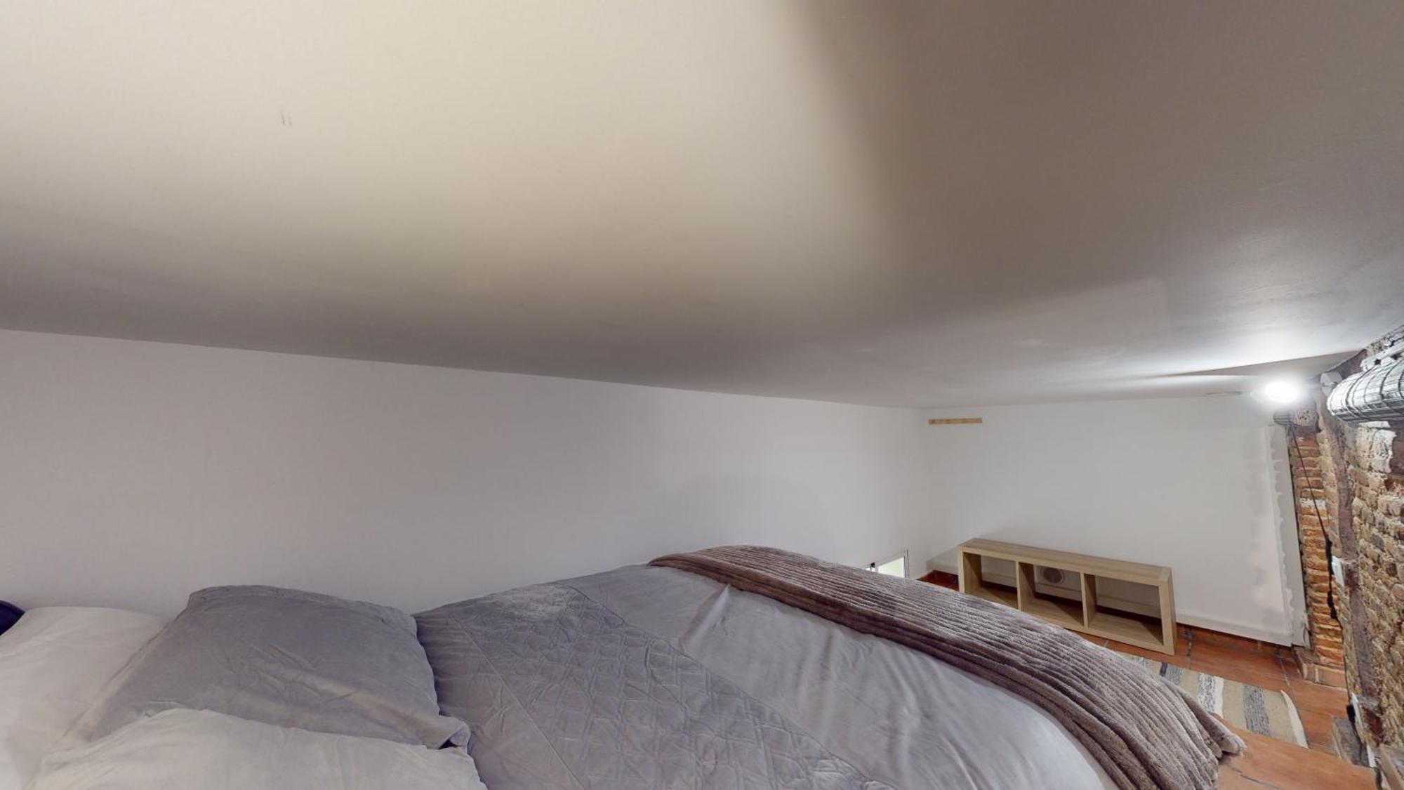 Cozy In Malasana For 4 Pax - Velarde Apartment